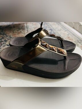 FitFlop Bronze Metallic Jeweled Thong Sandals